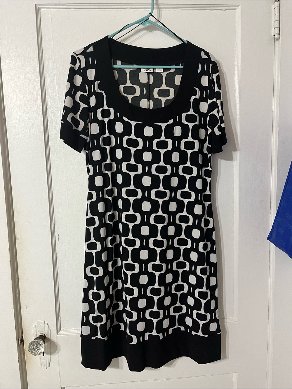 Geometric Black & White Short Sleeve Dress